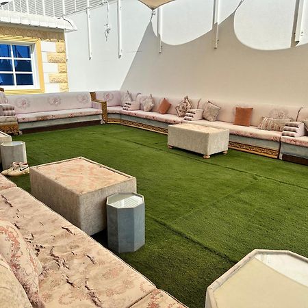 International Abu Dhabi Hostel מראה חיצוני תמונה