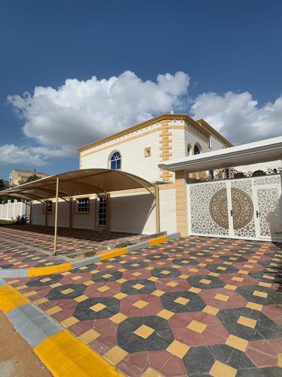 International Abu Dhabi Hostel מראה חיצוני תמונה