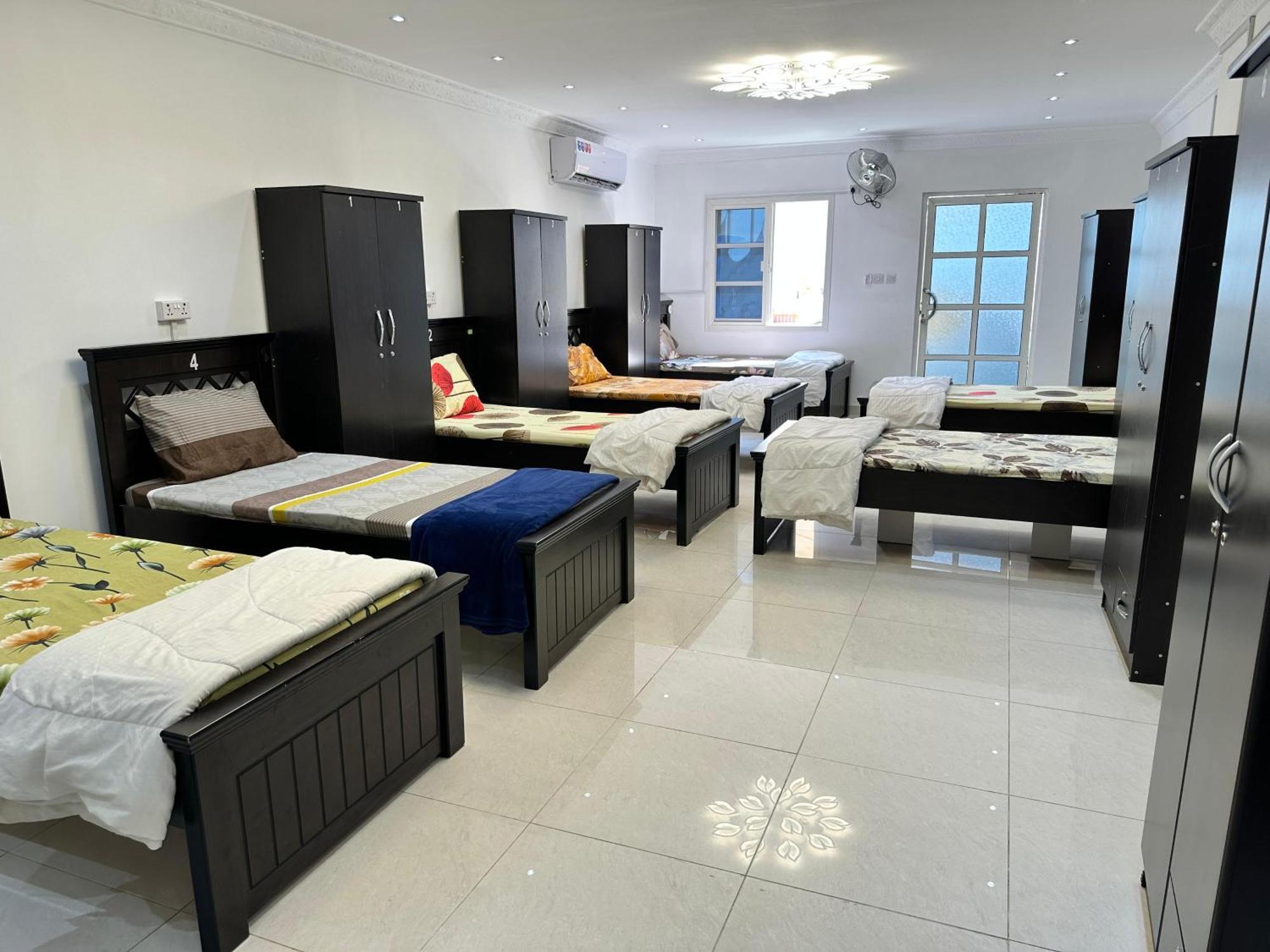 International Abu Dhabi Hostel מראה חיצוני תמונה
