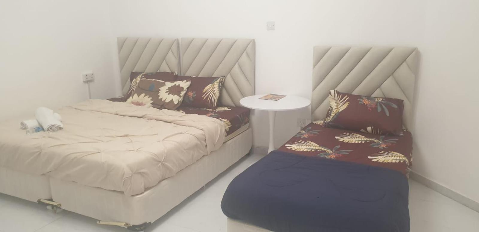 International Abu Dhabi Hostel מראה חיצוני תמונה