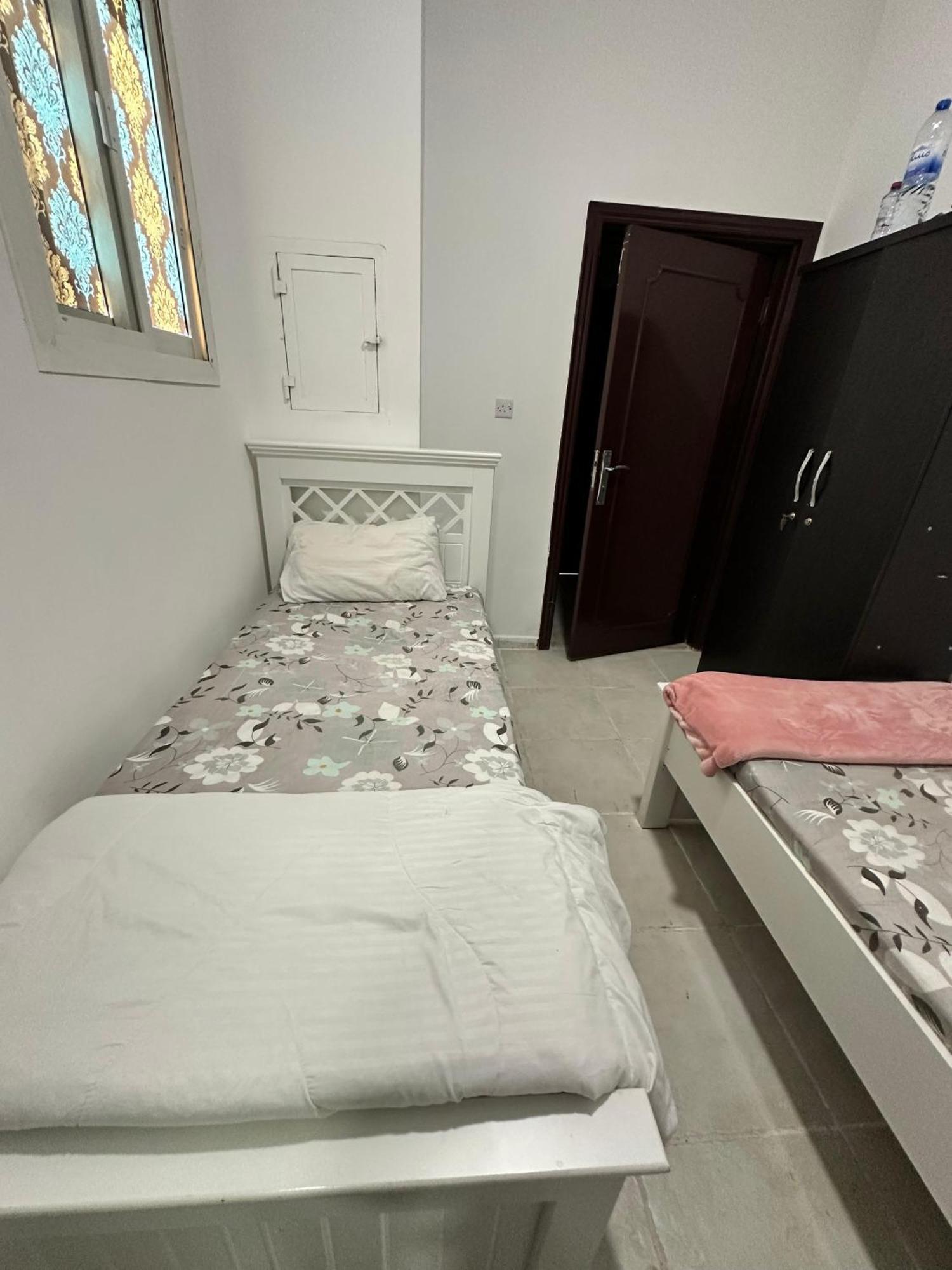 International Abu Dhabi Hostel מראה חיצוני תמונה