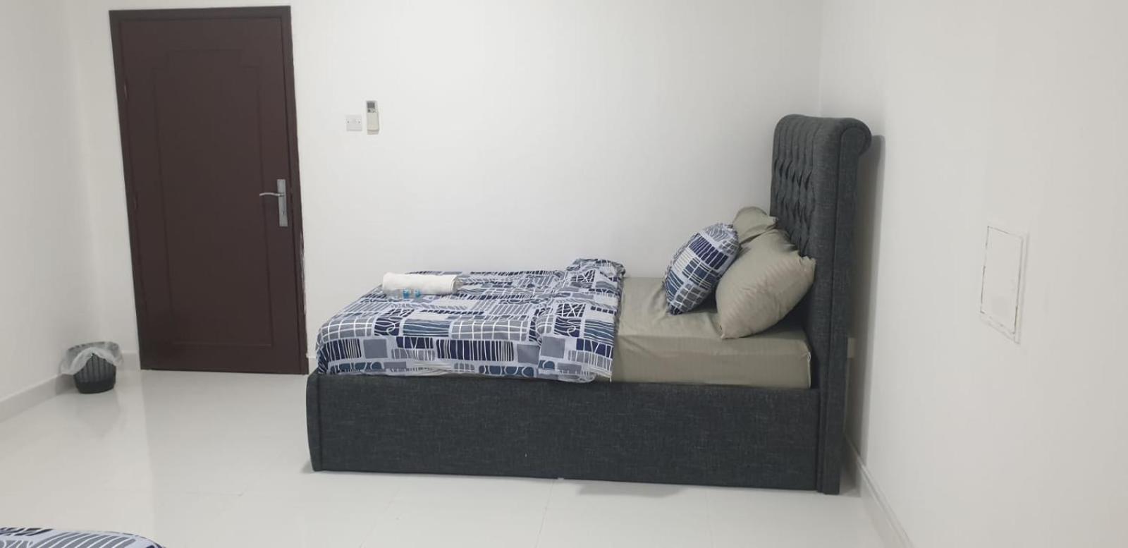 International Abu Dhabi Hostel מראה חיצוני תמונה