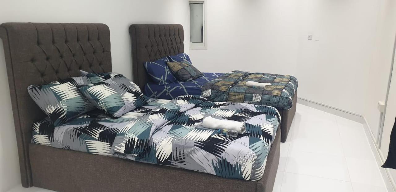 International Abu Dhabi Hostel מראה חיצוני תמונה